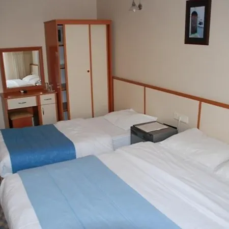 Pasifik Hotel Çeşme