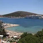 Pasifik Hotel Çeşme