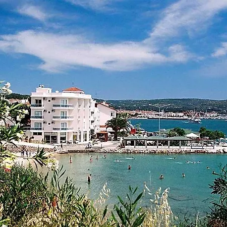 帕斯菲克酒店 酒店 Çeşme