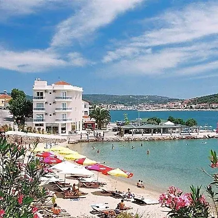 帕斯菲克酒店 酒店 Çeşme